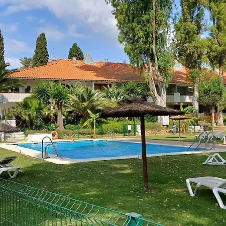 , Banus Precioso Estudio, 300 Mts Playa Марбелья